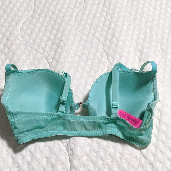 LaSenza Beyond Sexy Push-Up Bra - Picture 2 of 5